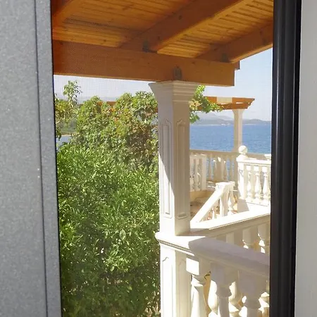 Petro's Appartamento Ksamil