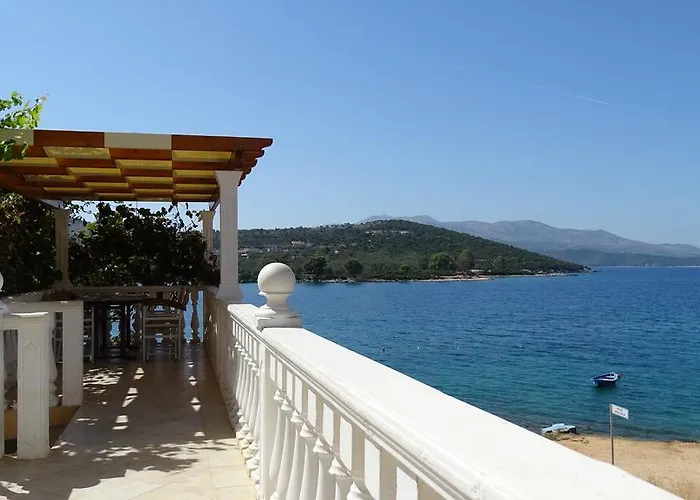 Petro's Daire Ksamil