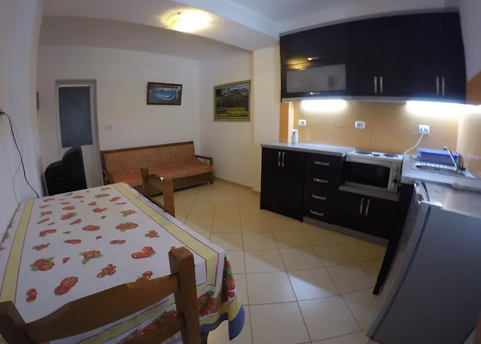 Daire Petro's Ksamil